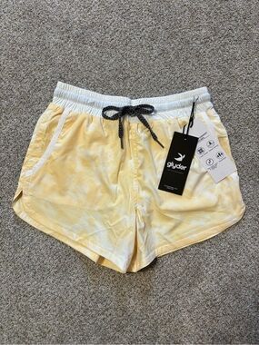 Glyder unstoppable butterscotch Yellow Tie-Dye Athletic Shorts size xs NWT